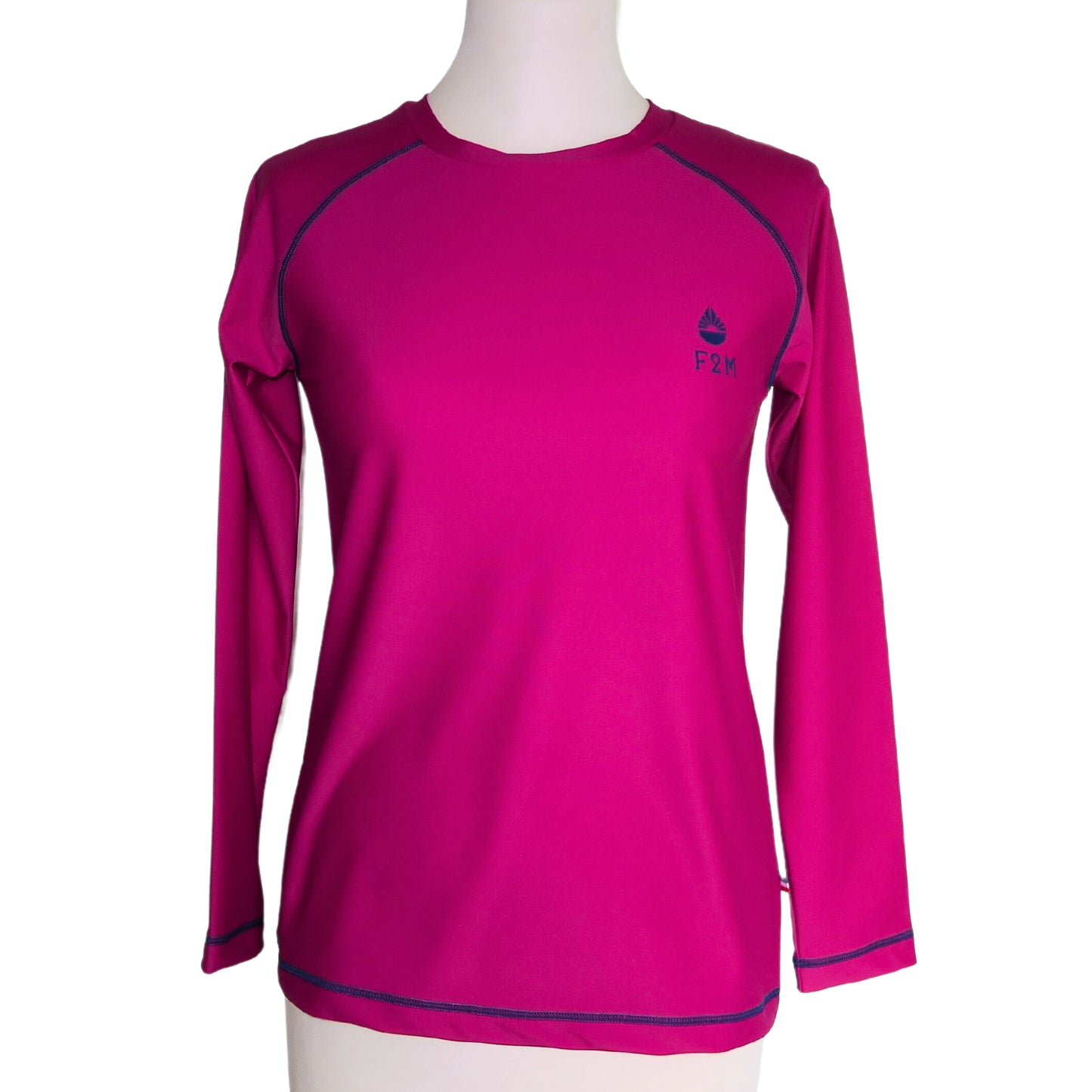 rashguard lycra anti uv haut de gamme femme manches longues violet rose fuchsia fabriqué en France UPF50+ Made in France avec des filets de pêche recyclés, écolo, durable, top maillot tee-shirt eco responsable F2M  face