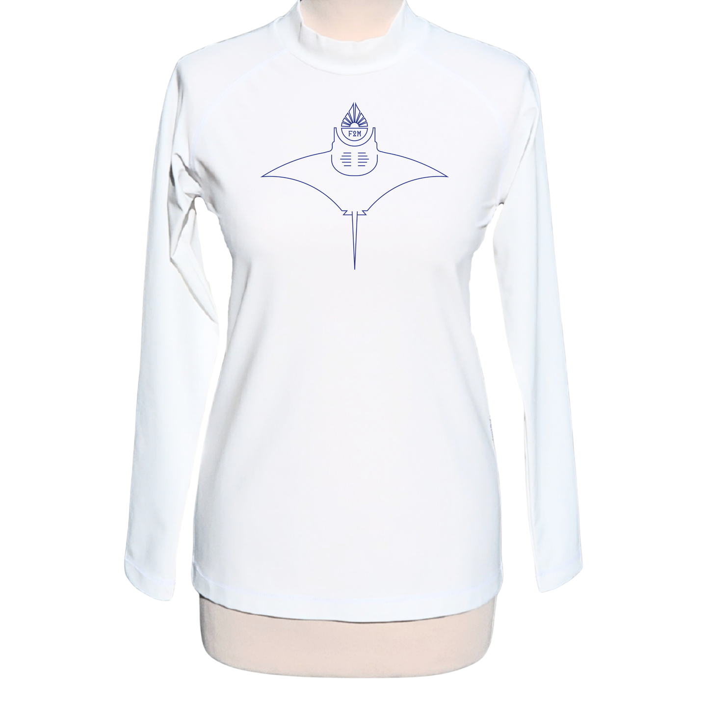 Lycra_licra-femme-manches longues_blanc_made_in_France_UPF50+_F2M top tee-shirt anti uv  rashguard filets de peche recyclés protection solaire maximale sans additif chimique ecolo durable sustainable eco responsable top ts maillot snorkling diving plongée vacances soleil tuba fabriqué en France manta ray raie manta plongée snorkling